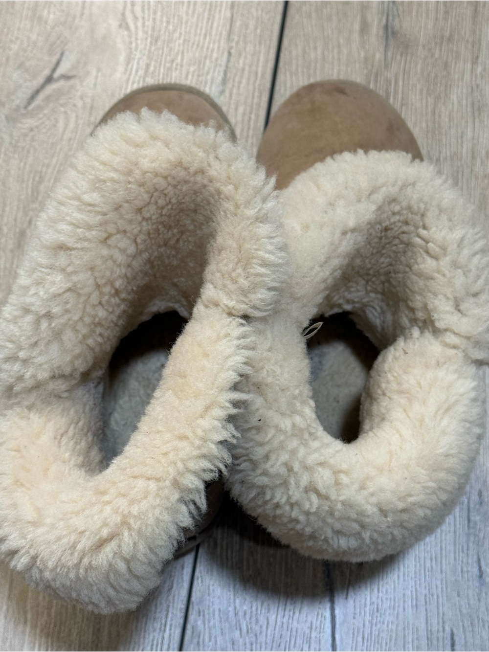 UGG Cozy Bailey Button Sheepskin Boots | Sand & Beige | Size 8 - Picture 10 of 15